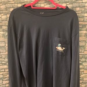 Vineyard Vines Happy Holiday pocket long sleeve